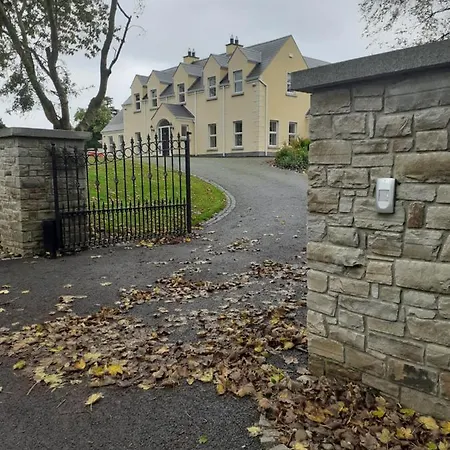 Private In Superb House Bed 1 Frühstückspension Nobber