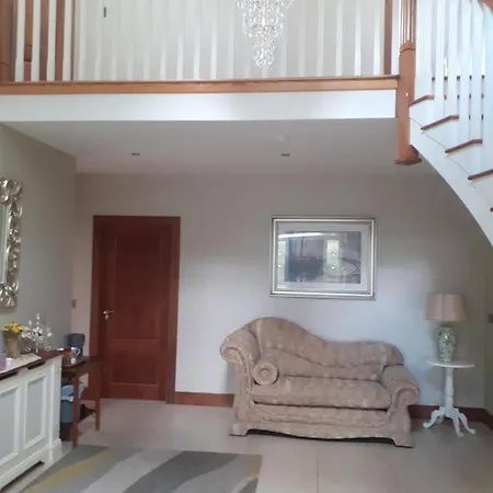 Private In Superb House Bed 1 Frühstückspension Nobber